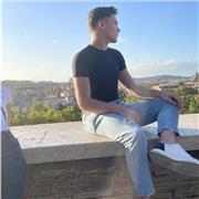 Studente di medicina offre ripetizioni di chimica, biologia e anatomia, oltre a un aiuto sui test di ammissione alle facoltà med